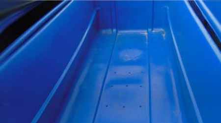 A plastic dye tub